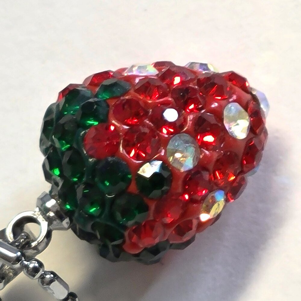 Small Pendant with 18K Silver Necklace